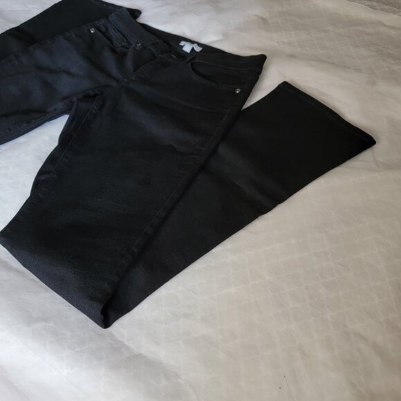 NY&C Black Stretch Jeans Straight Leg Denim Classic Women Size 4 NEW NWOT - Picture 7 of 16